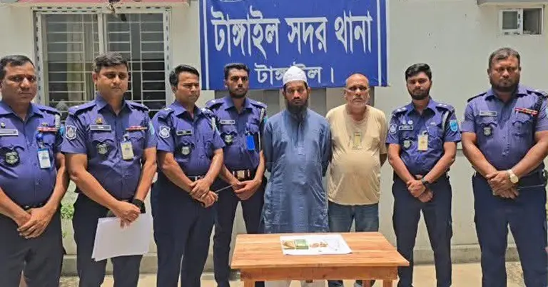 পুলিশি হেফাজতে গ্রেপ্তার আসামিরা